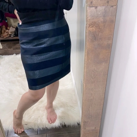 Tommy Hilfiger striped skirt size 14 - Picture 1 of 8